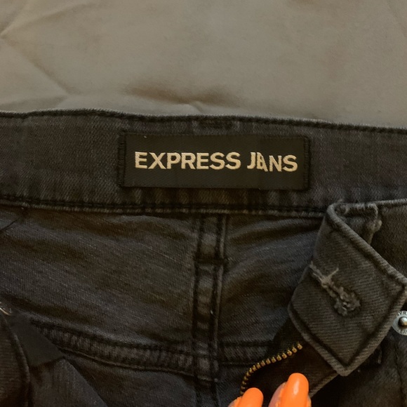 Express Jean Shorts - Picture 5 of 5